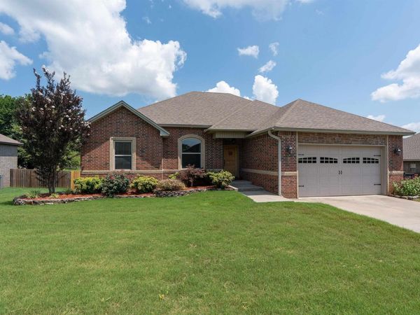 6 Southpointe , Searcy, AR 72143