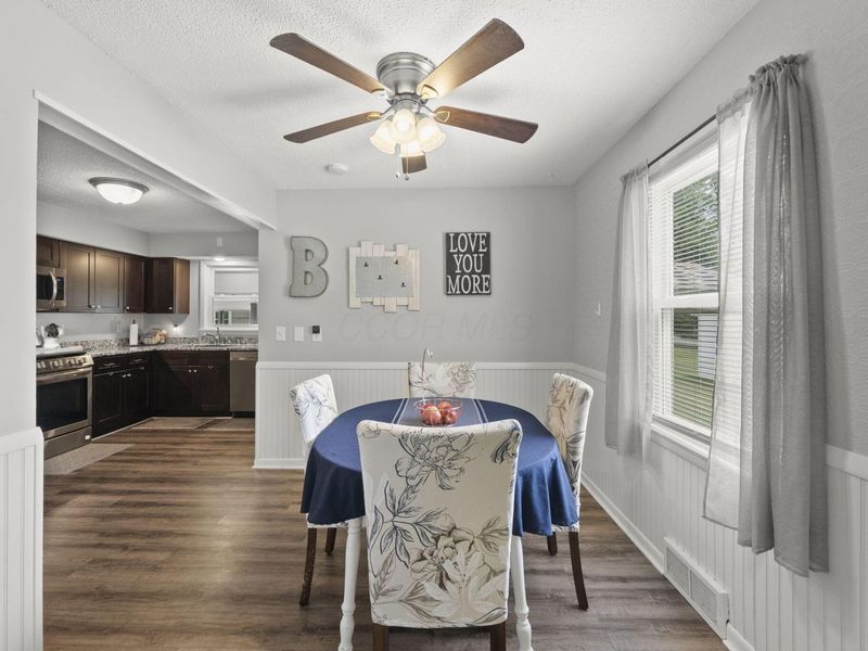 1136 Pike Street SW, Pataskala, OH 43062 Photo 8