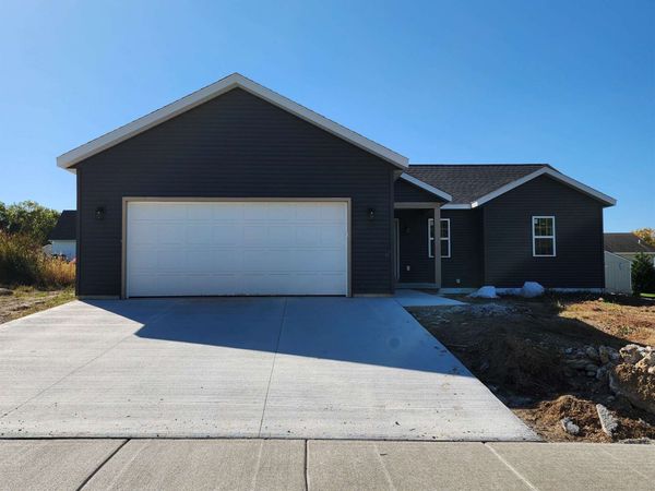 117 Pine Tree Lane, Darien, WI 53114