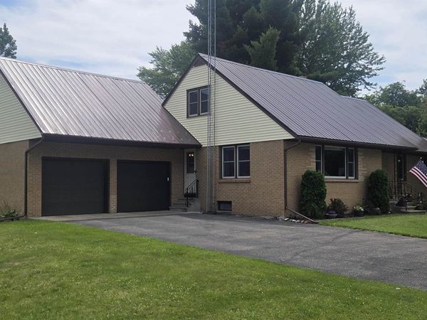 318 S Charles Street, Westfield, WI 53964