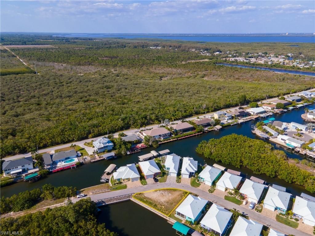 3155 Trawler Ln, Saint James City, FL 33956 Photo