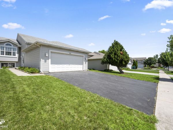 4311 Osullivan Drive , Joliet, IL 60431