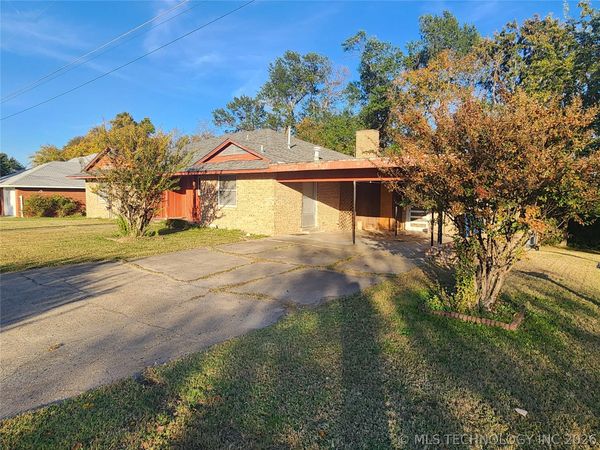 1672 S Velma Avenue , Atoka, OK 74525