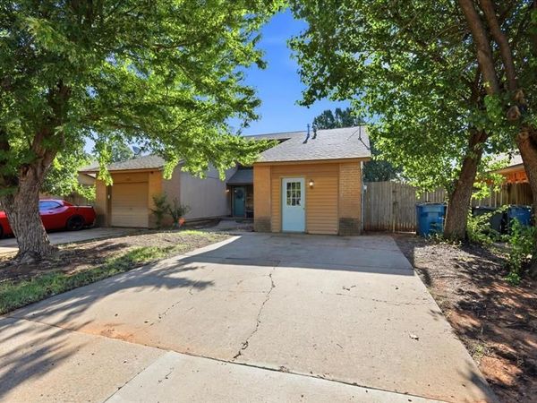 1312 Pennington Avenue, Unit 1312, 1314, Edmond, OK 73012