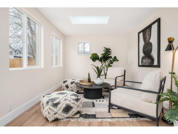 2015 N Monaco St Pkwy, Denver, CO 80207