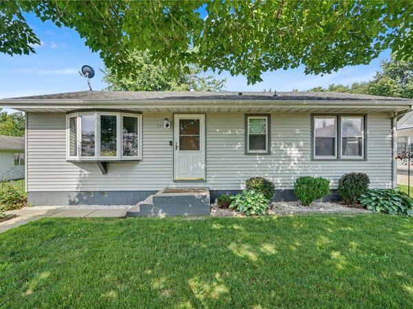 321 Rose Avenue, Swisher, IA 52338