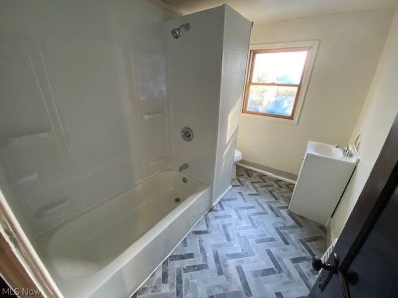 846 Clark Street, Akron, OH 44306 Photo 11