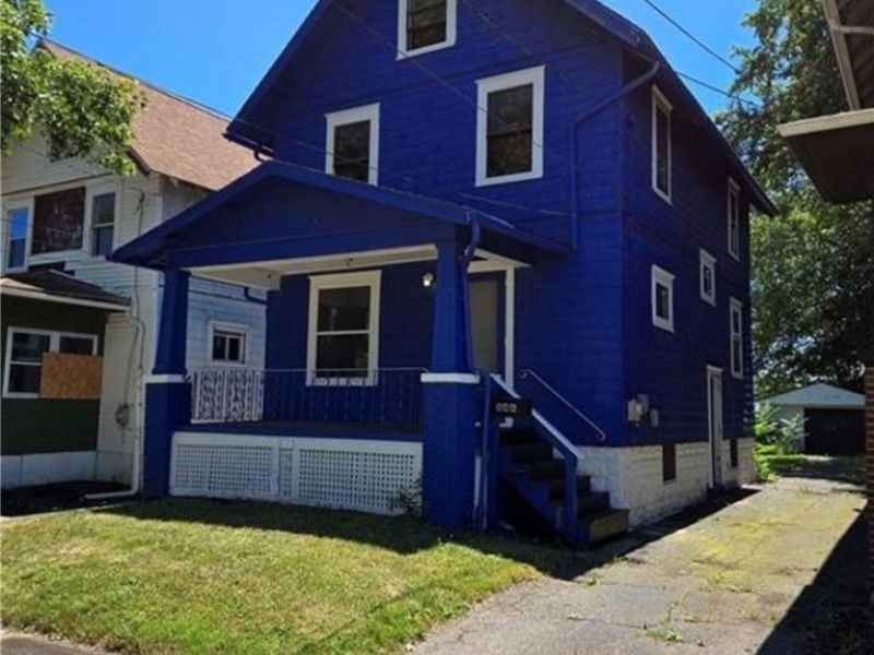 846 Clark Street, Akron, OH 44306 Photo 3