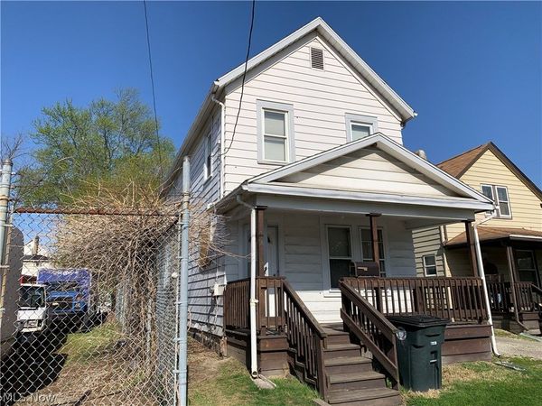 302 Huntington Avenue , Akron, OH 44306