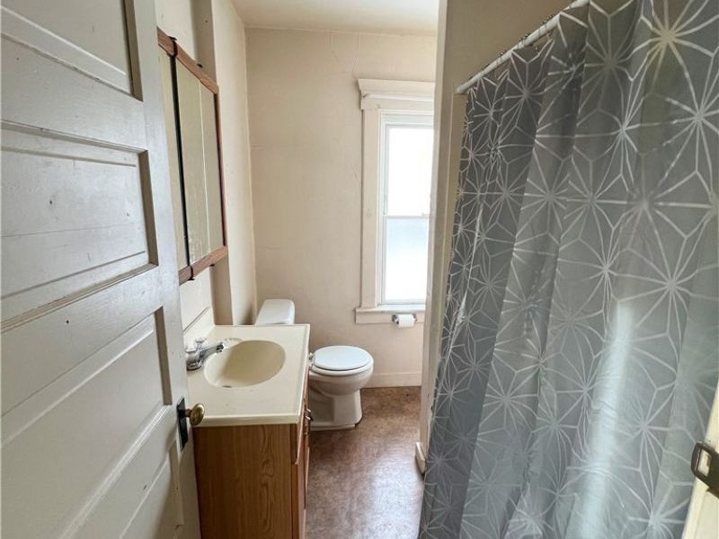 302 Huntington Avenue, Akron, OH 44306 Photo 7
