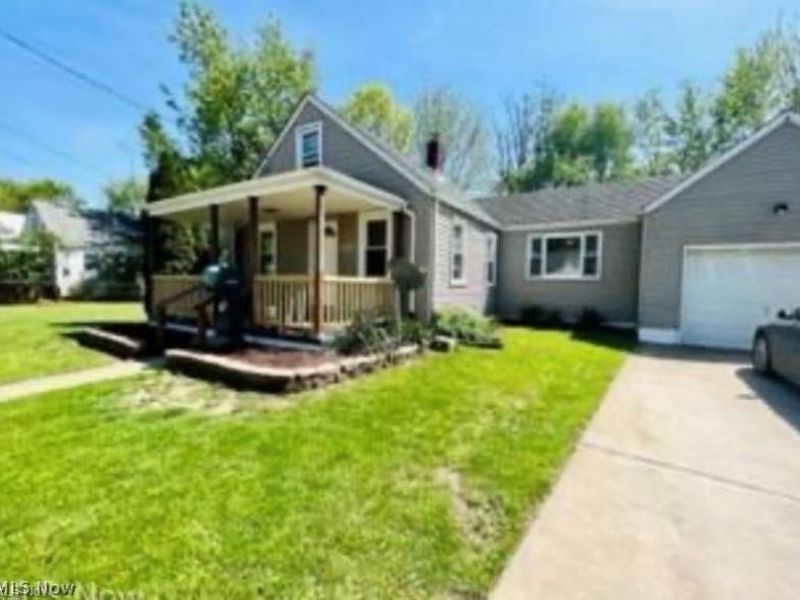 2332 21st Street SW, Akron, OH 44314 Photo 8