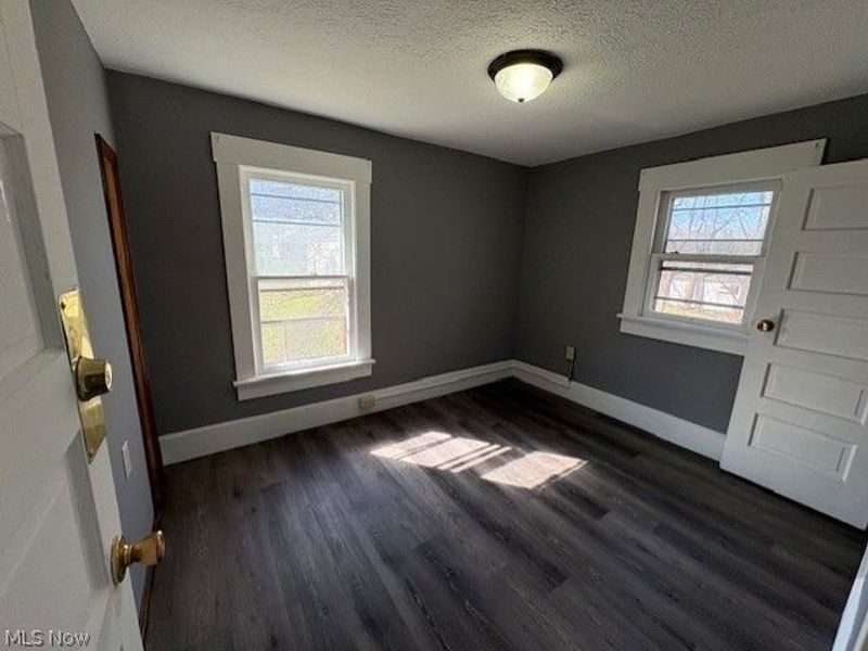 566 Sumner Street, Akron, OH 44311 Photo 8