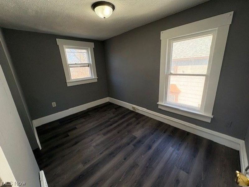 566 Sumner Street, Akron, OH 44311 Photo 9
