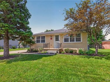 27 Cheryl Road, Buffalo, NY 14224