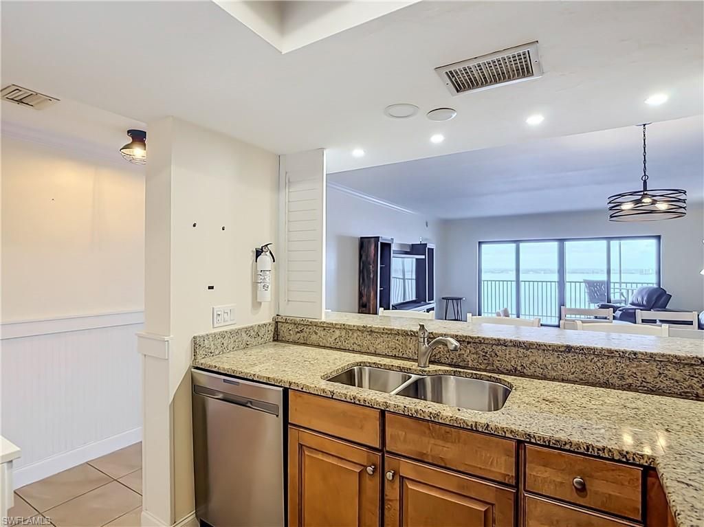 1901 Clifford St , Unit 1003, Fort Myers, FL 33901 Photo