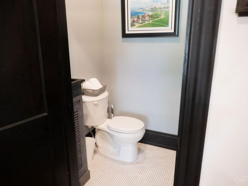 1573 Pullan Avenue, Cincinnati, OH 45223 Photo 61
