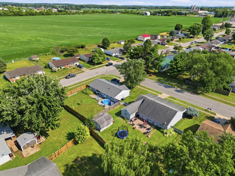 1725 Sioux Drive, Circleville, OH 43113 Photo 3