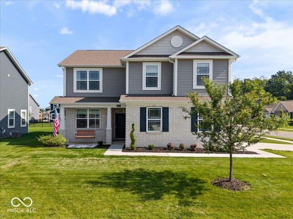 6648 Cardiff Drive, McCordsville, IN 46055