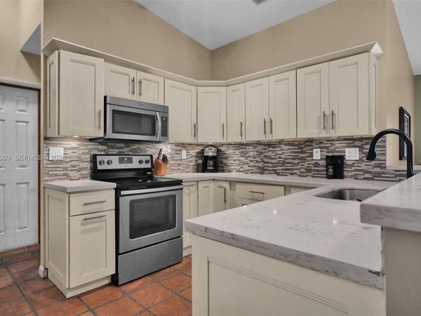 9786 SW 147th Ct, Miami, FL 33196