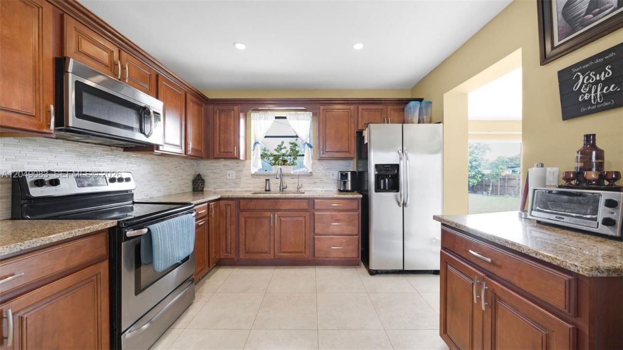 540 NW 14th St, Homestead, FL 33030 Photo