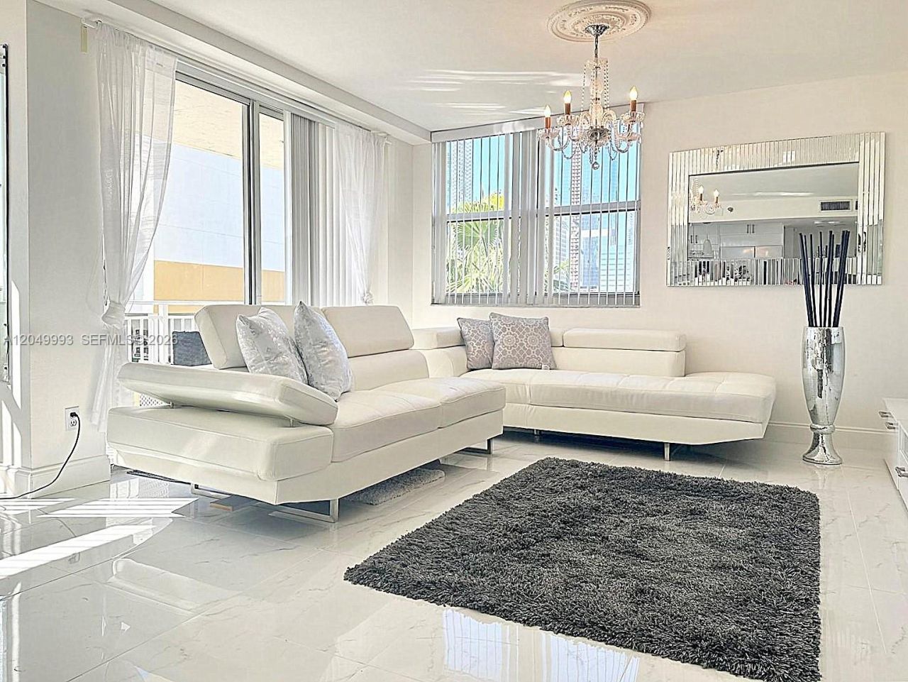 770 Claughton Island Dr, Unit 602, Miami, FL 33131 Photo