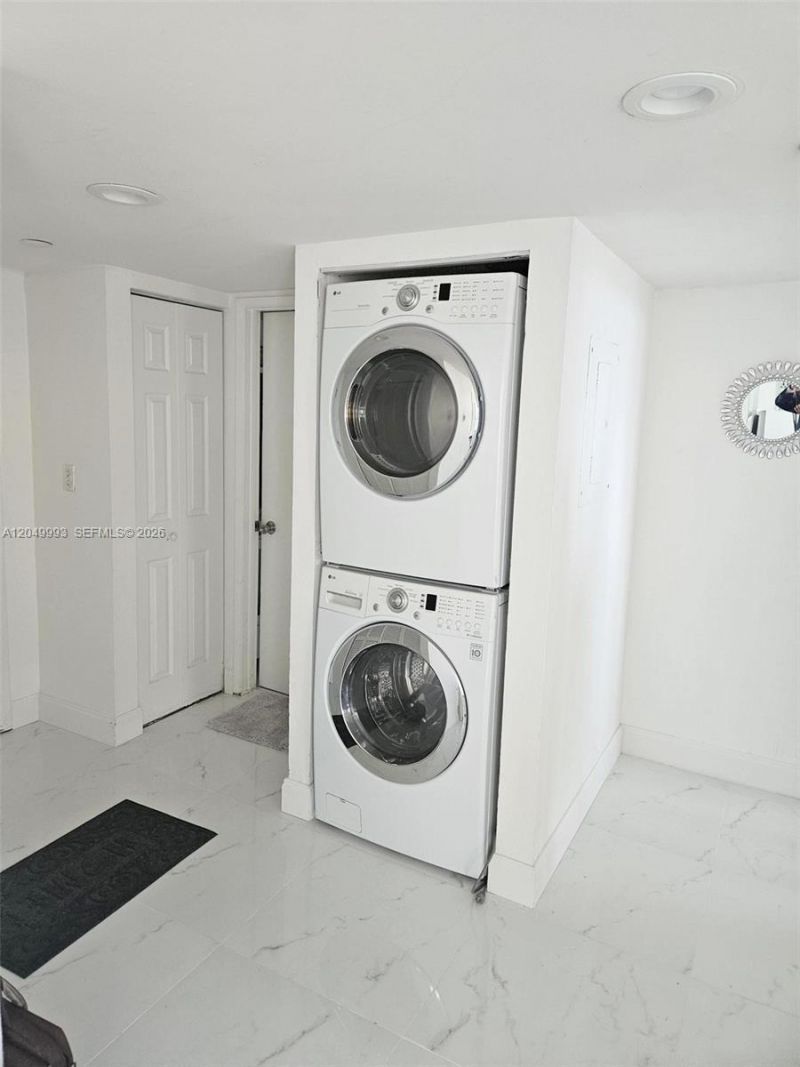 770 Claughton Island Dr , Unit 602, Miami, FL 33131 Photo