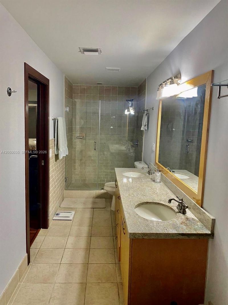 5123 NW 106th Ave, Doral, FL 33178 Photo