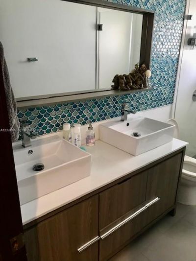 5123 NW 106th Ave, Doral, FL 33178 Photo