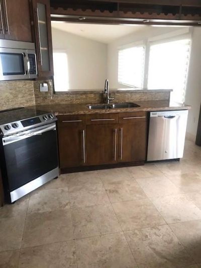 5123 NW 106th Ave, Doral, FL 33178 Photo