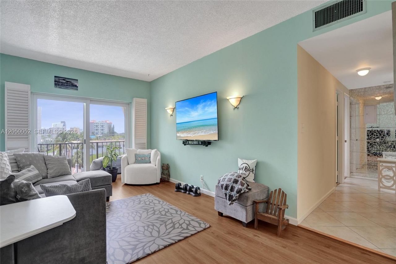 400 N Riverside Dr , Unit 514, Pompano Beach, FL 33062 Photo
