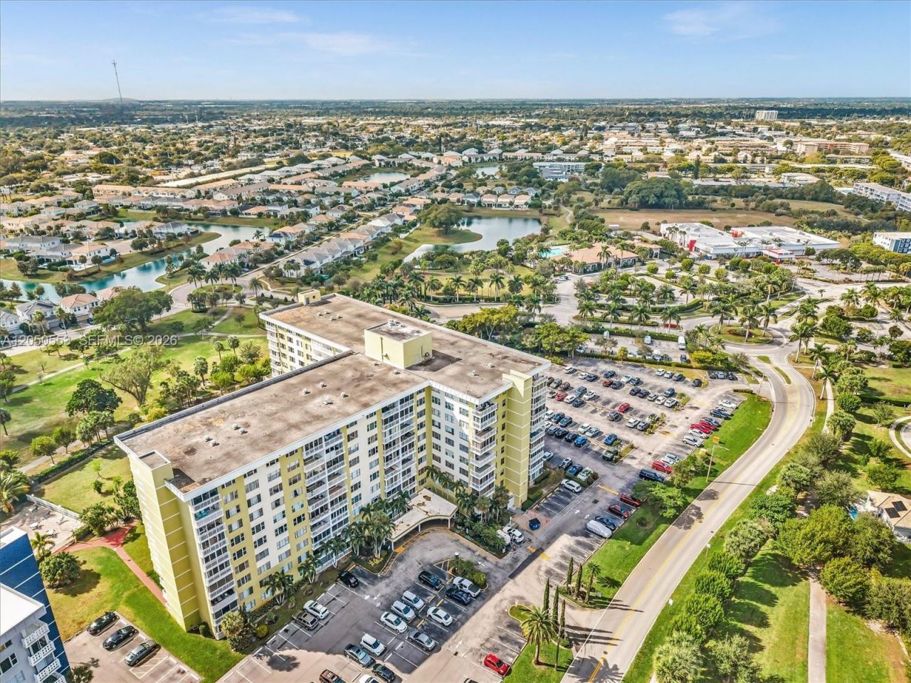 4400 Hillcrest Dr , Unit 617B, Hollywood, FL 33021 Photo