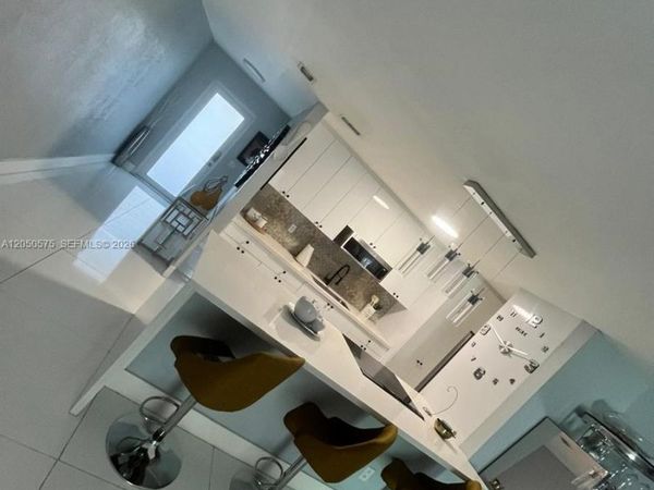1525 W 62nd St , Unit -, Hialeah, FL 33012