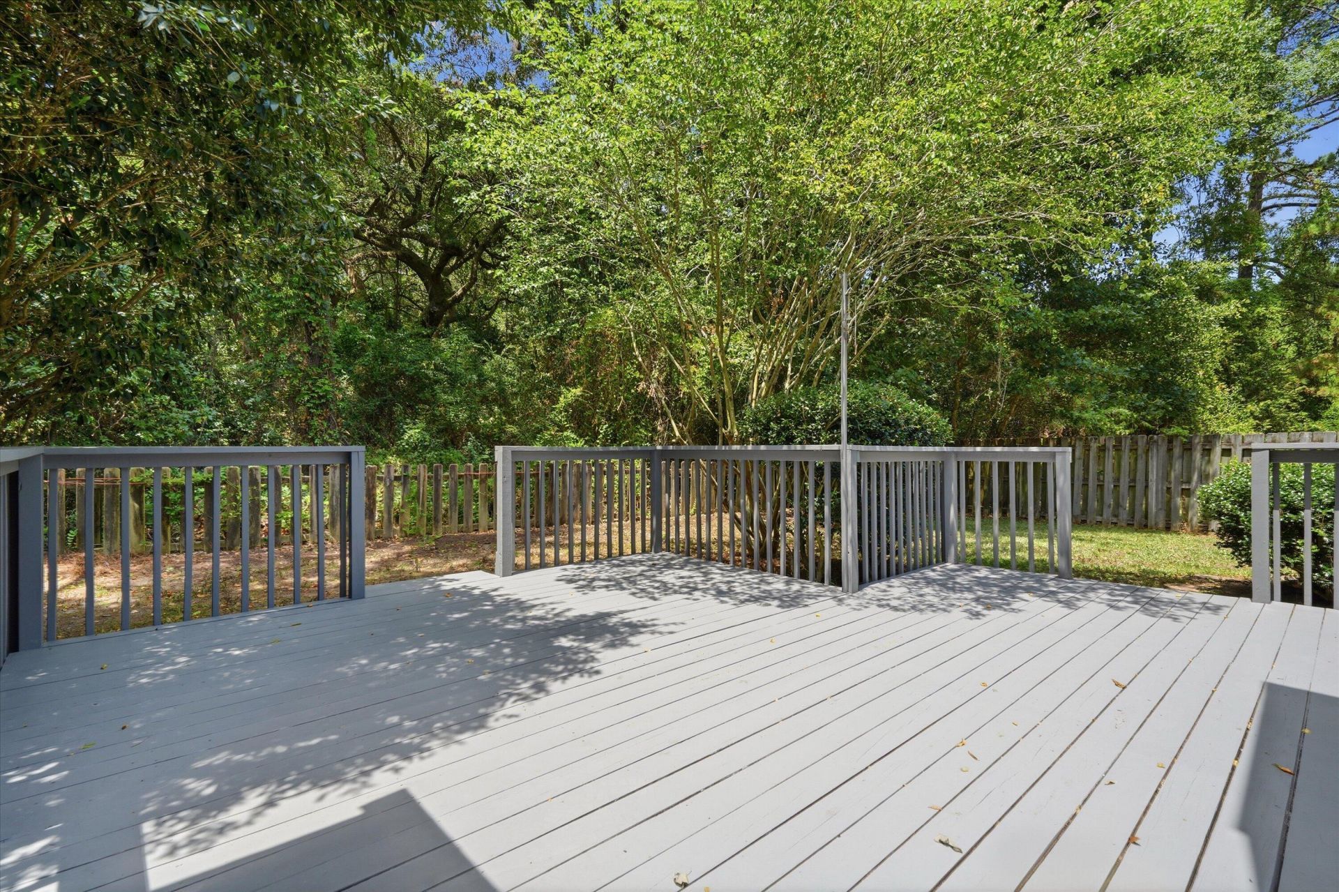 2403 Castlereagh Road Photo 34