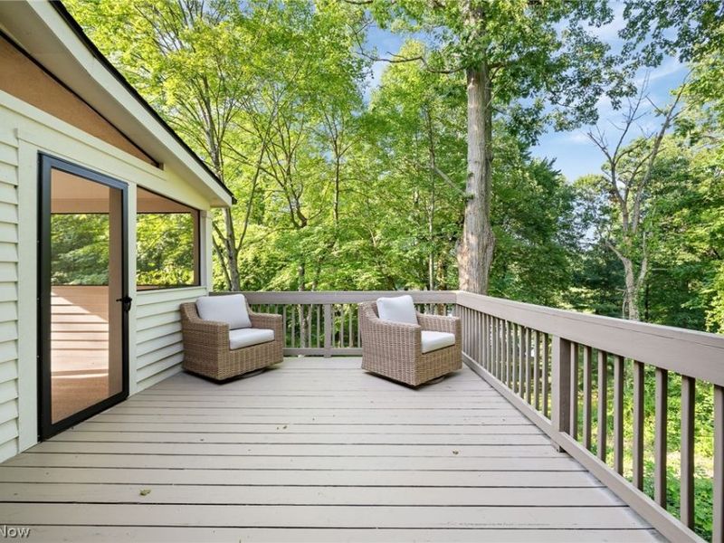 2391 Lyndon Drive, Uniontown, OH 44685 Photo 3