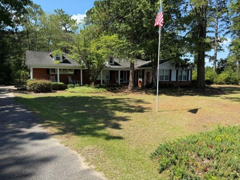 2653 Patty Rd Photo 3