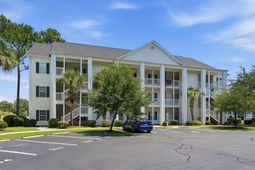 6000 Windsor Green Way photo 4