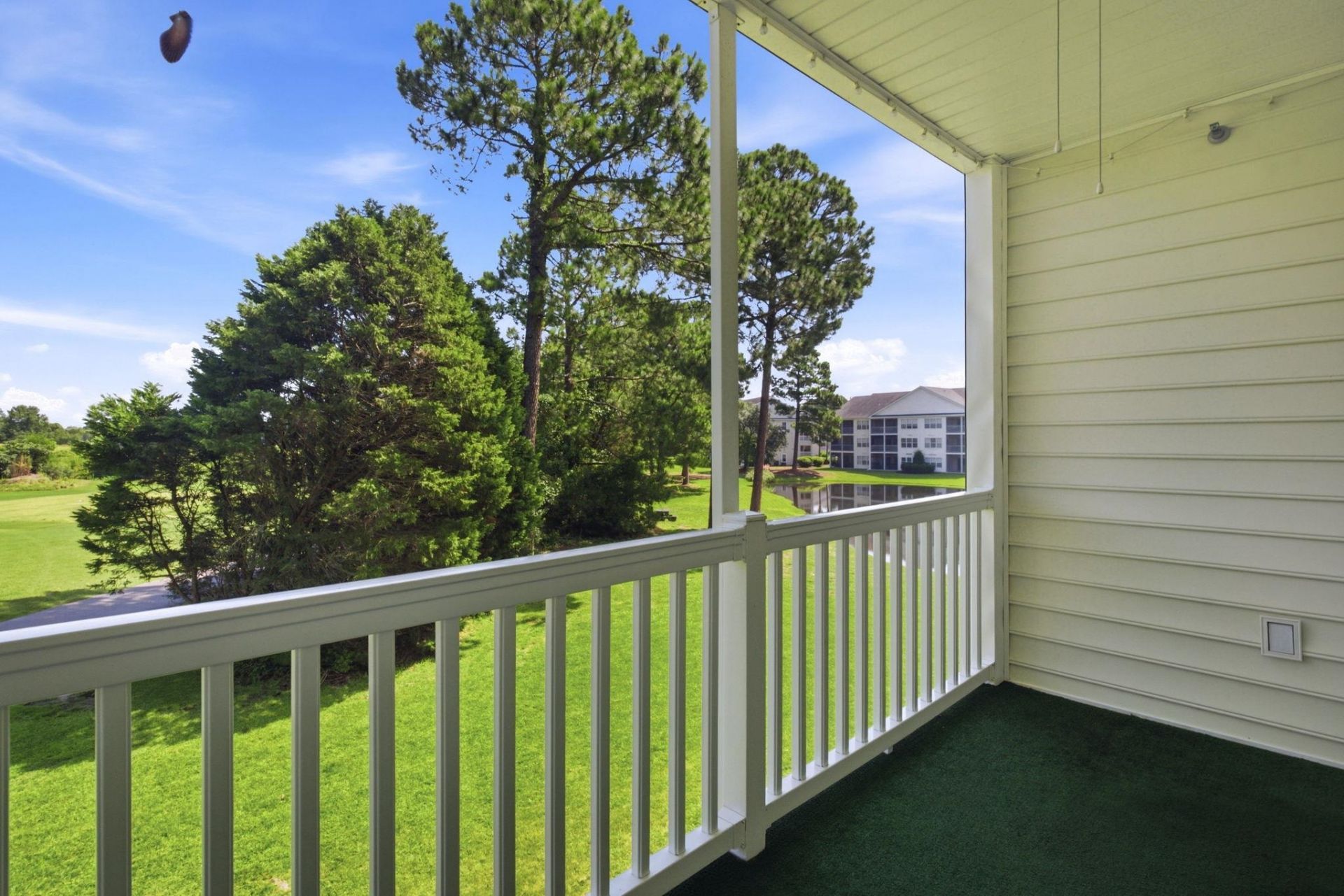 6000 Windsor Green Way Photo 26