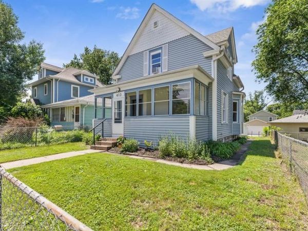 413 Knox Avenue N, Minneapolis, MN 55405