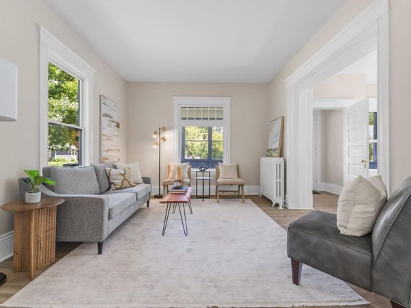 413 Knox Avenue N, Minneapolis, MN 55405