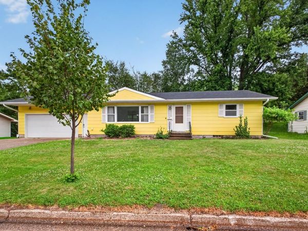 2241 Langsdorf Avenue , Red Wing, MN 55066