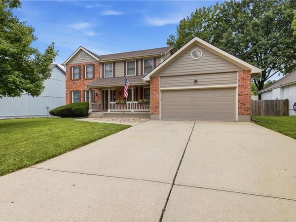 2405 NE Adams Dairy Road, Blue Springs, MO 64014