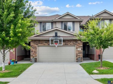 3841 Pablo Lane, Lincoln, NE 68516