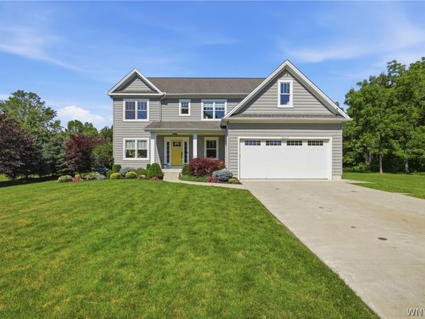 8630 Northfield Road , Clarence Center, NY 14032