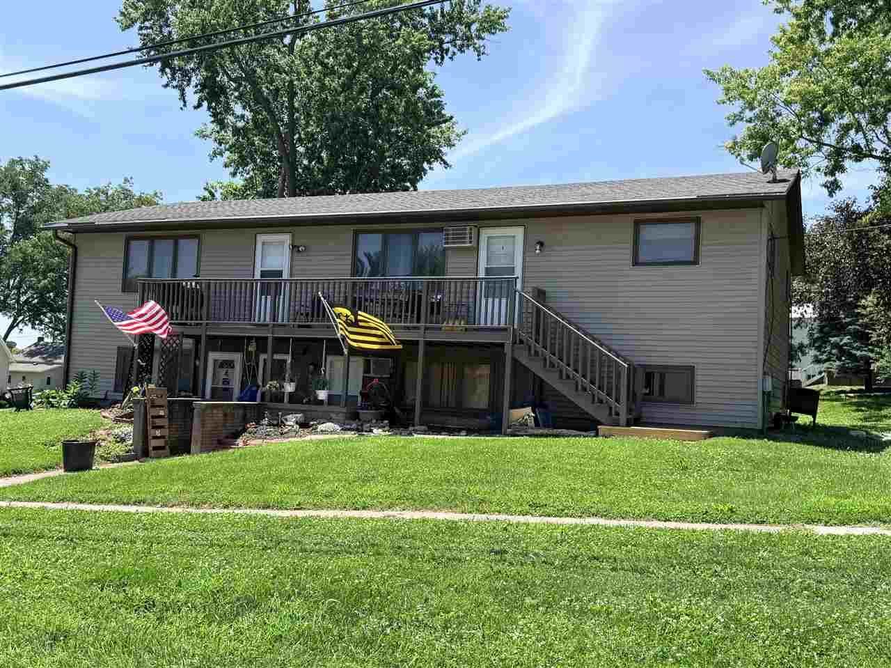 220 N Ella St, Riverside, IA 52327 Main Photo