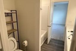 550 Polaris Way photo 4