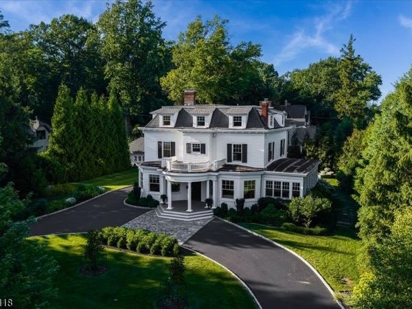 139 Gates Ave, Montclair, NJ 07042