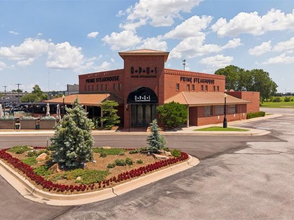 800 W Memorial Road, Oklahoma City, OK 73114