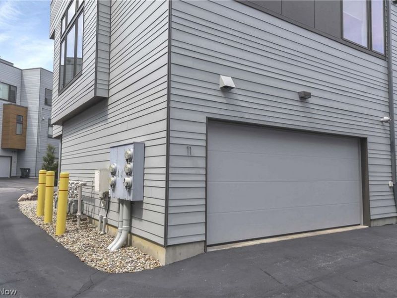 18875 Riversouth Terrace, Unit 11, Fairview Park, OH 44126 Photo 30