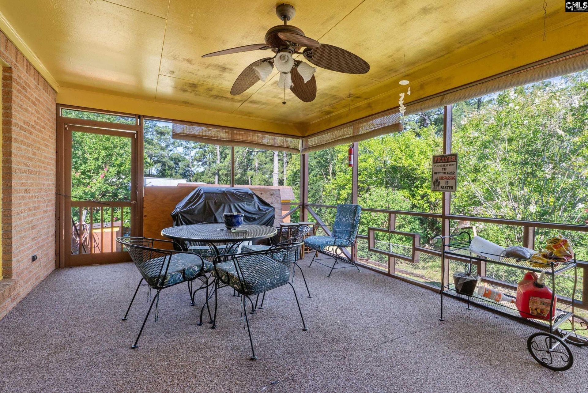 135 Newcastle Drive Photo 28
