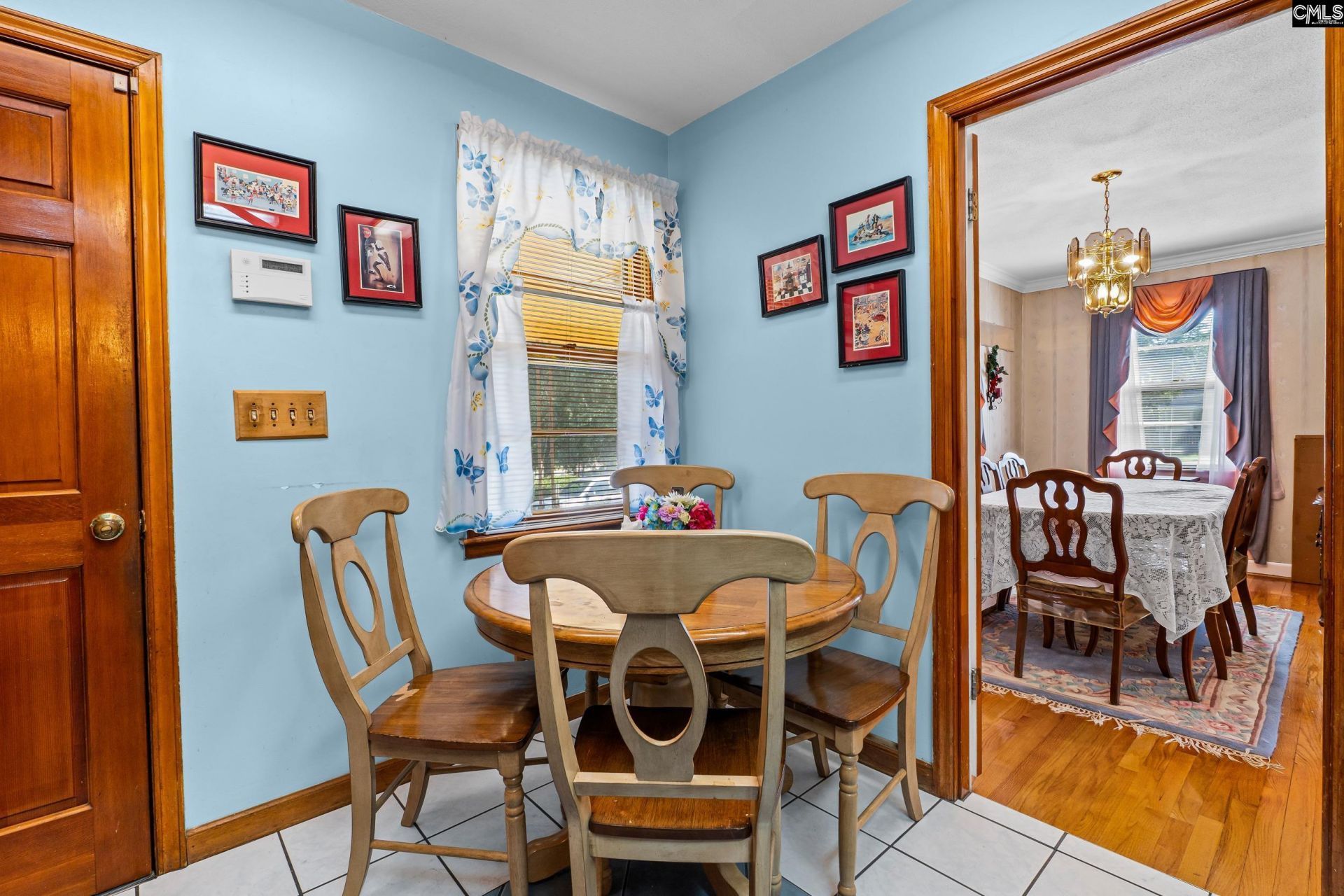 135 Newcastle Drive Photo 8